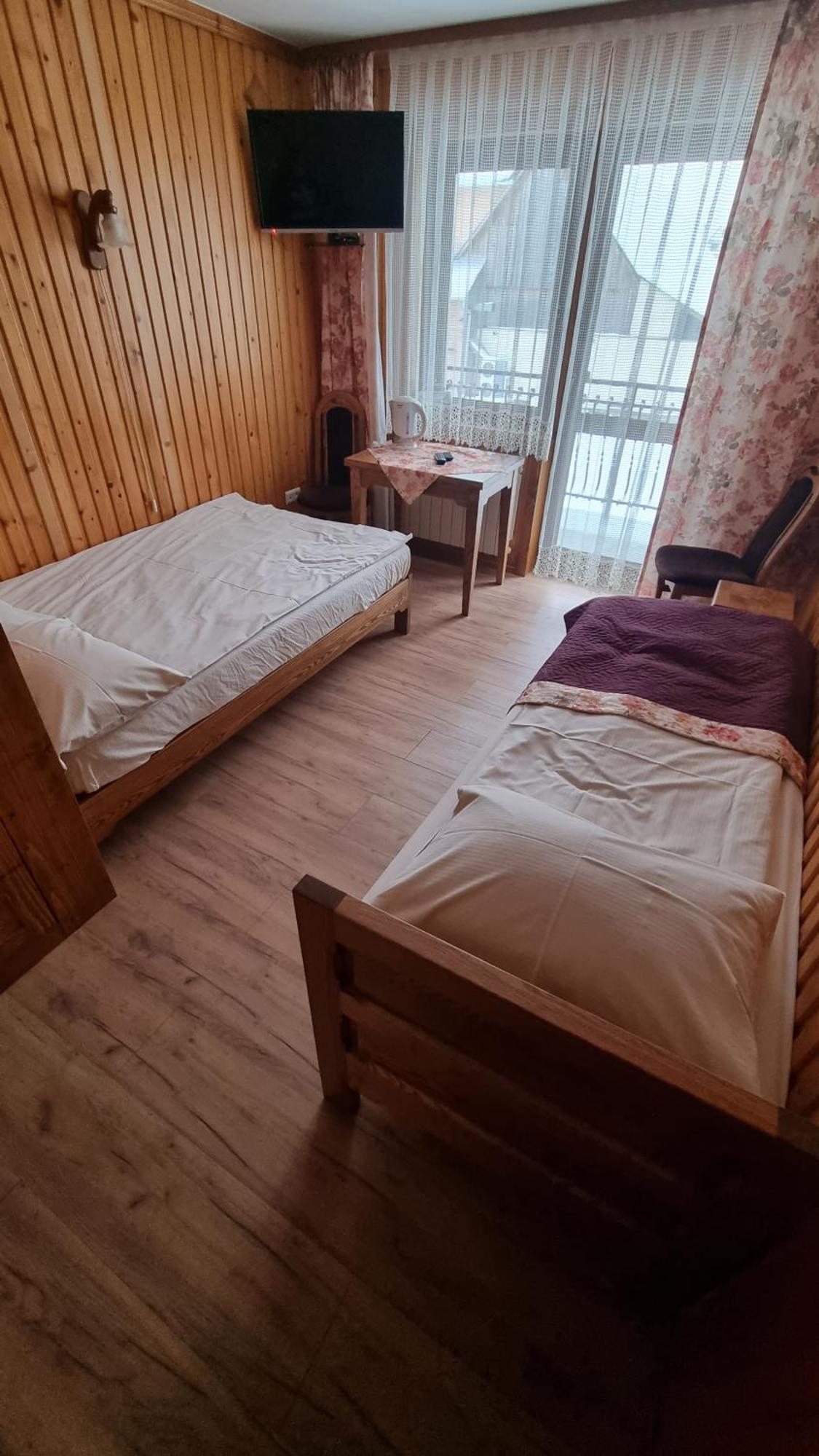 Dom Wypoczynkowy Jedrus Bialka Tatrzanska Oda fotoğraf
